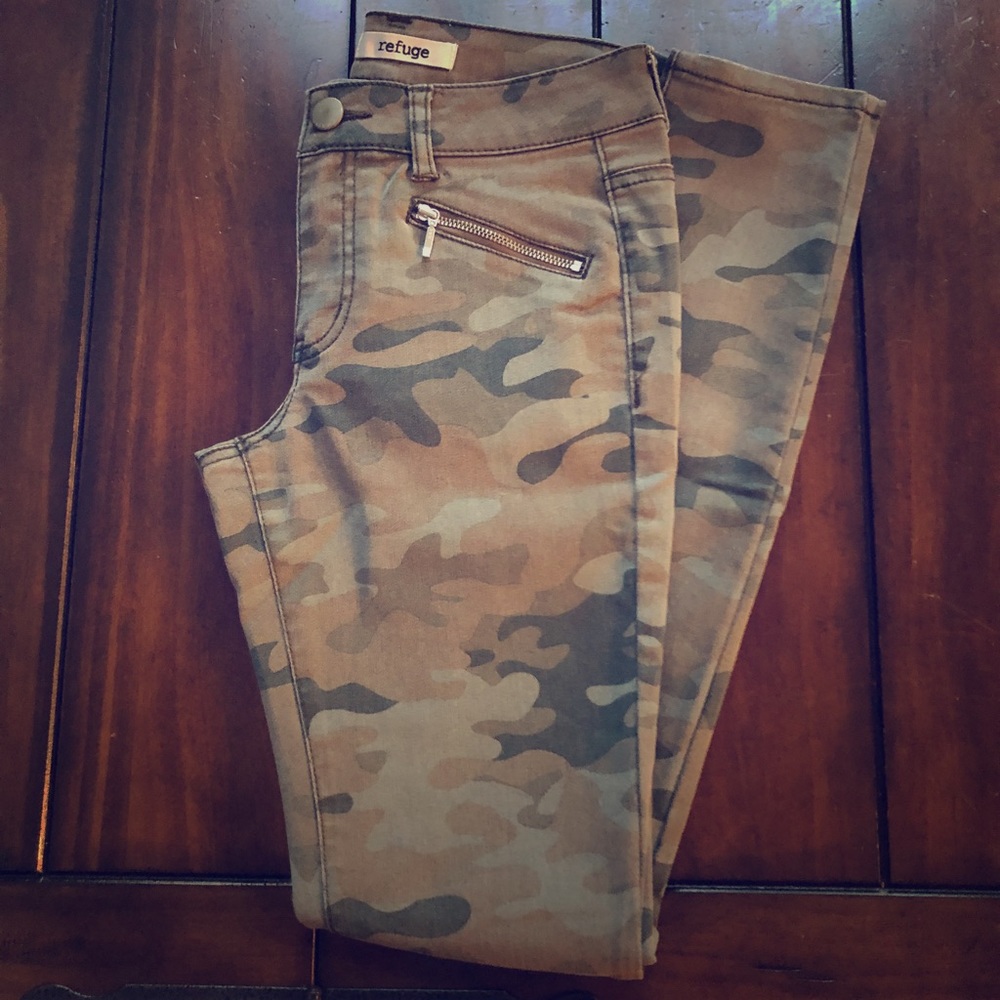 Refuge Women’s Skinny Jeans